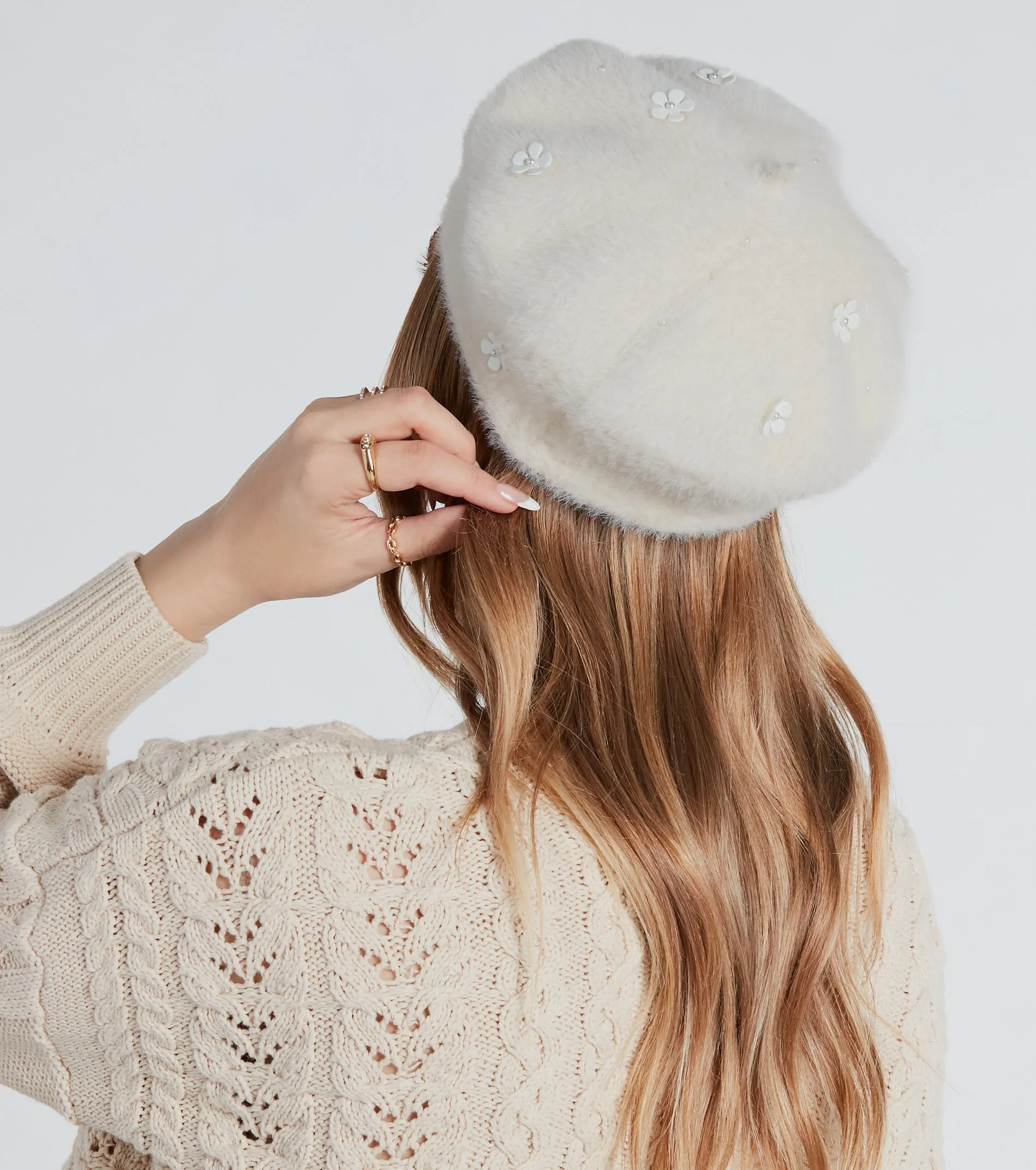 Chic Mood Pearl Flower Detail Beret