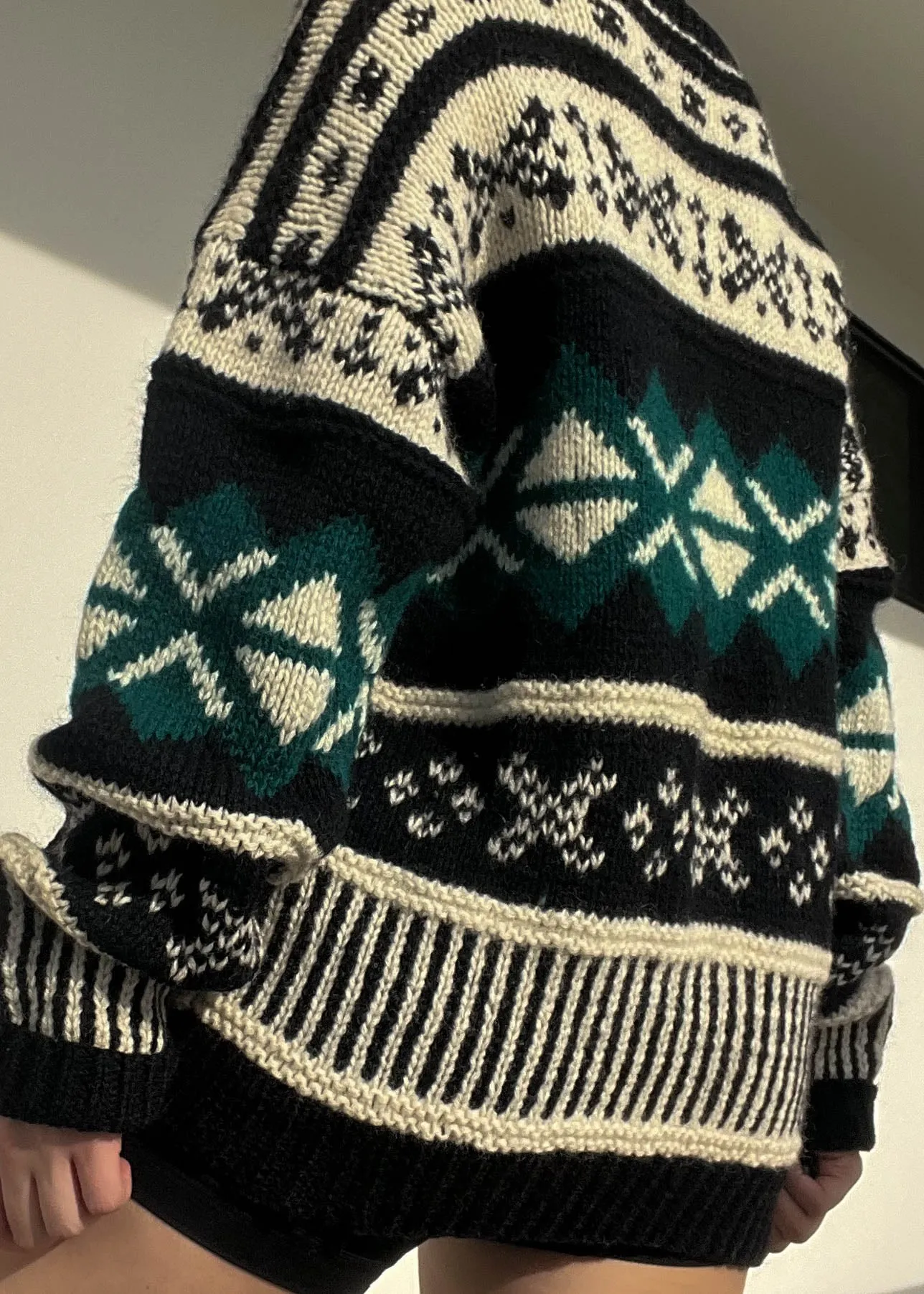 Everett 90's Patterned Knit (L)