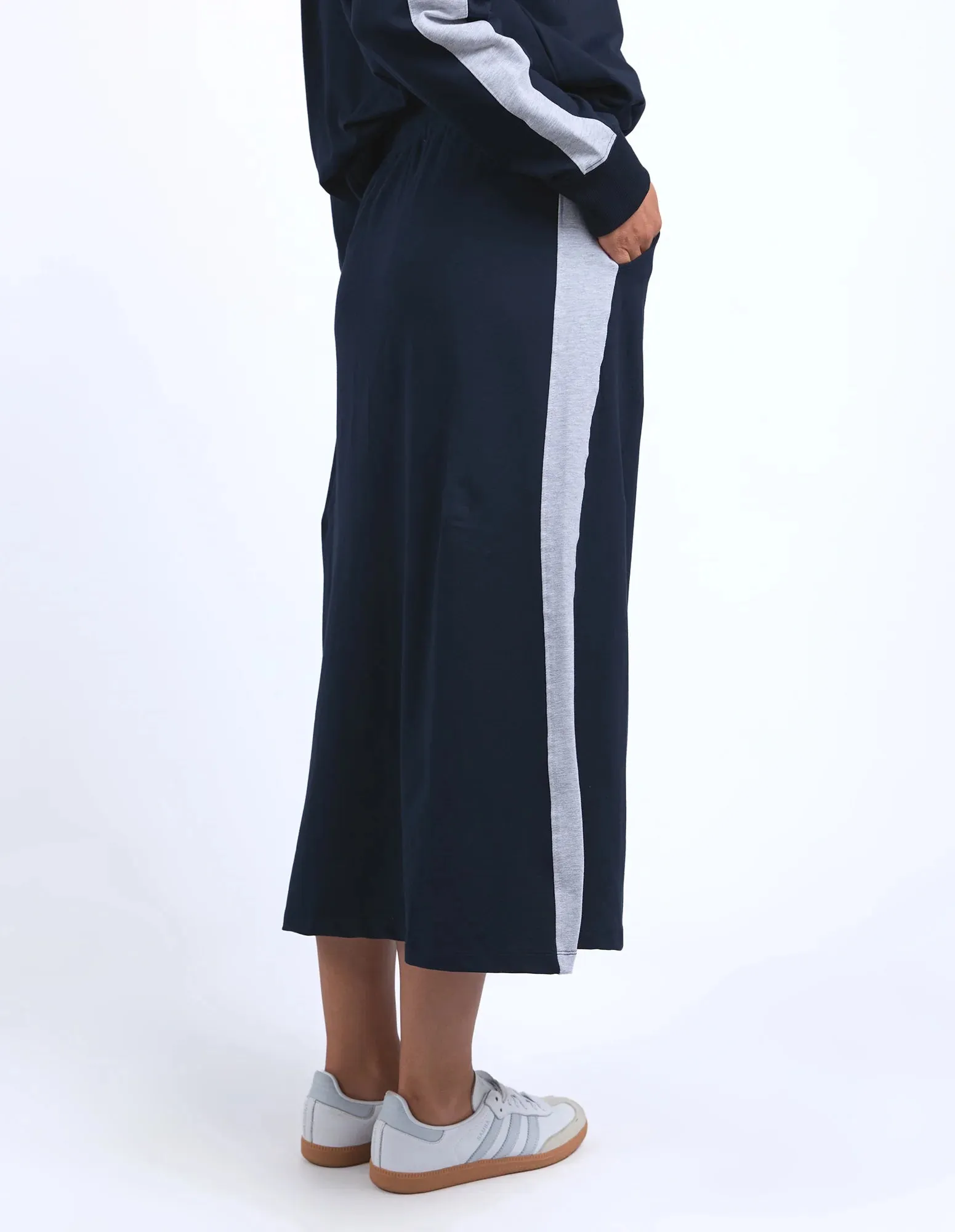Sloan Fleece Skirt- Navy (Plus Size)
