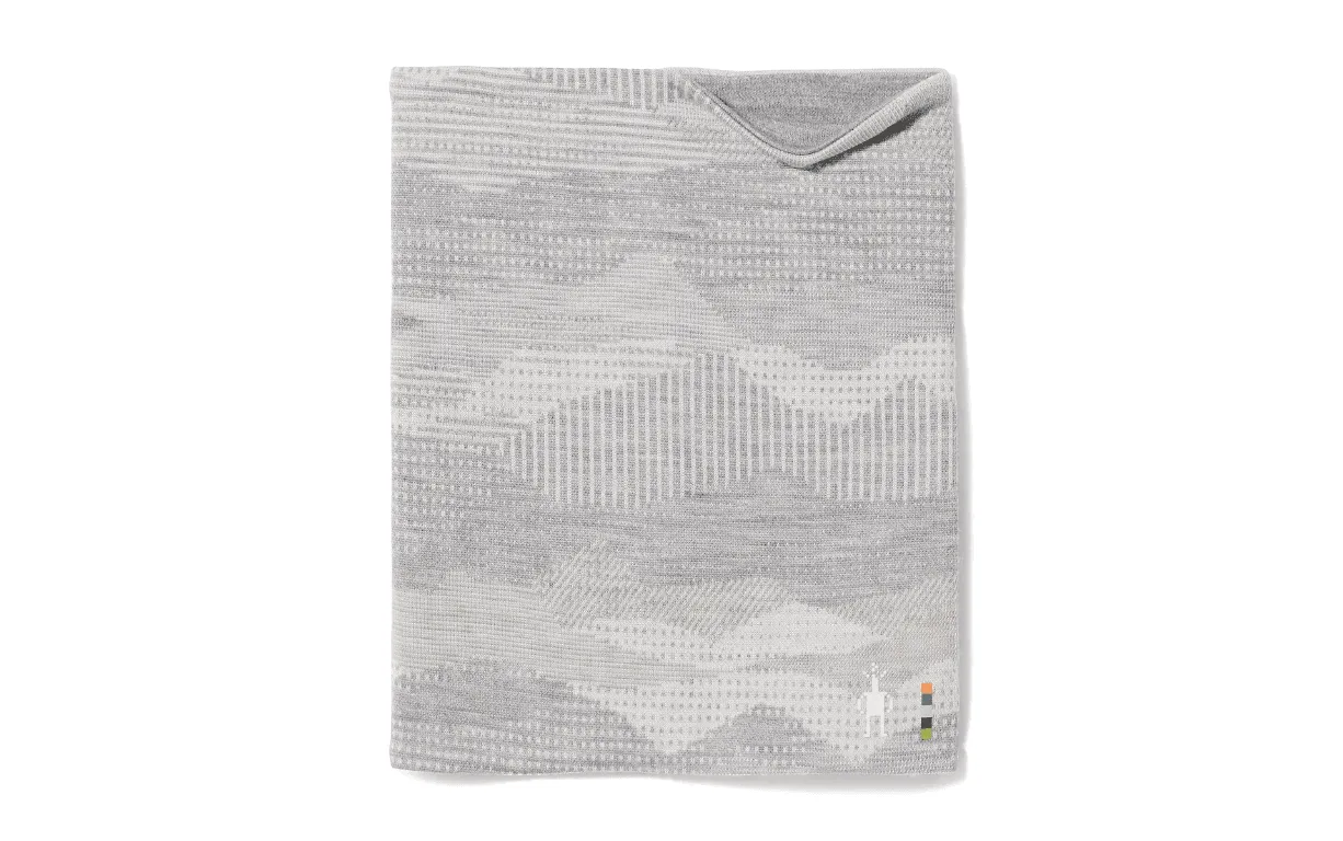 Smartwool Thermal Merino Reversible Neck Gaiter -  Designed for Ultimate Comfort and Performance