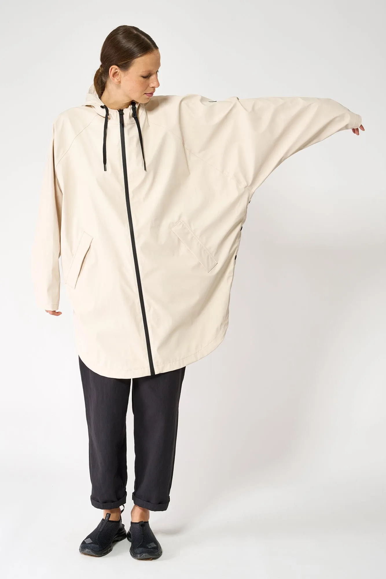 TANTÄ Cape Waterproof Coat